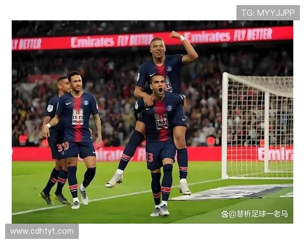 法甲联赛精彩时刻盘点与2025赛季高光镜头回顾 法甲联赛精彩时刻盘点与2025赛季高光镜头回顾